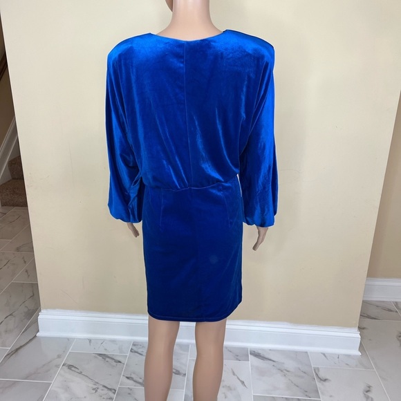 𝅺Eloquii velvet dress - Picture 5 of 10